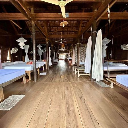 St 63 Home Stay & Tour Kampong Khleang Εξωτερικό φωτογραφία